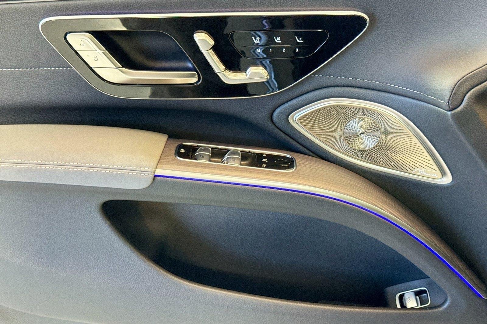 New 2026 Obsidian Black Metallic Mercedes-Benz EQS 450 image 16