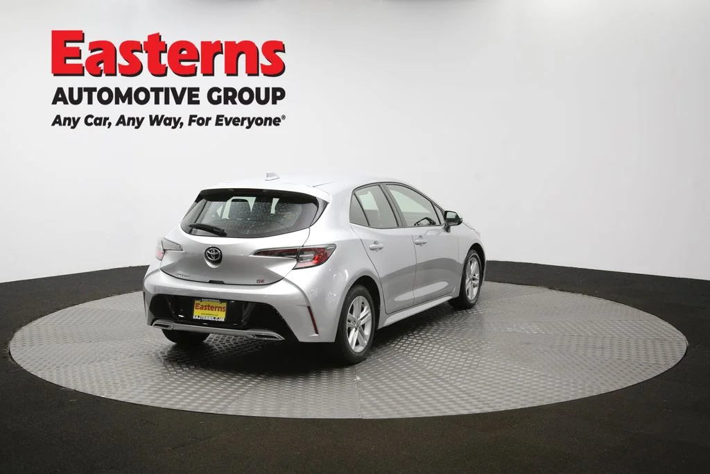 Used 2021 Silver Toyota SE image 35
