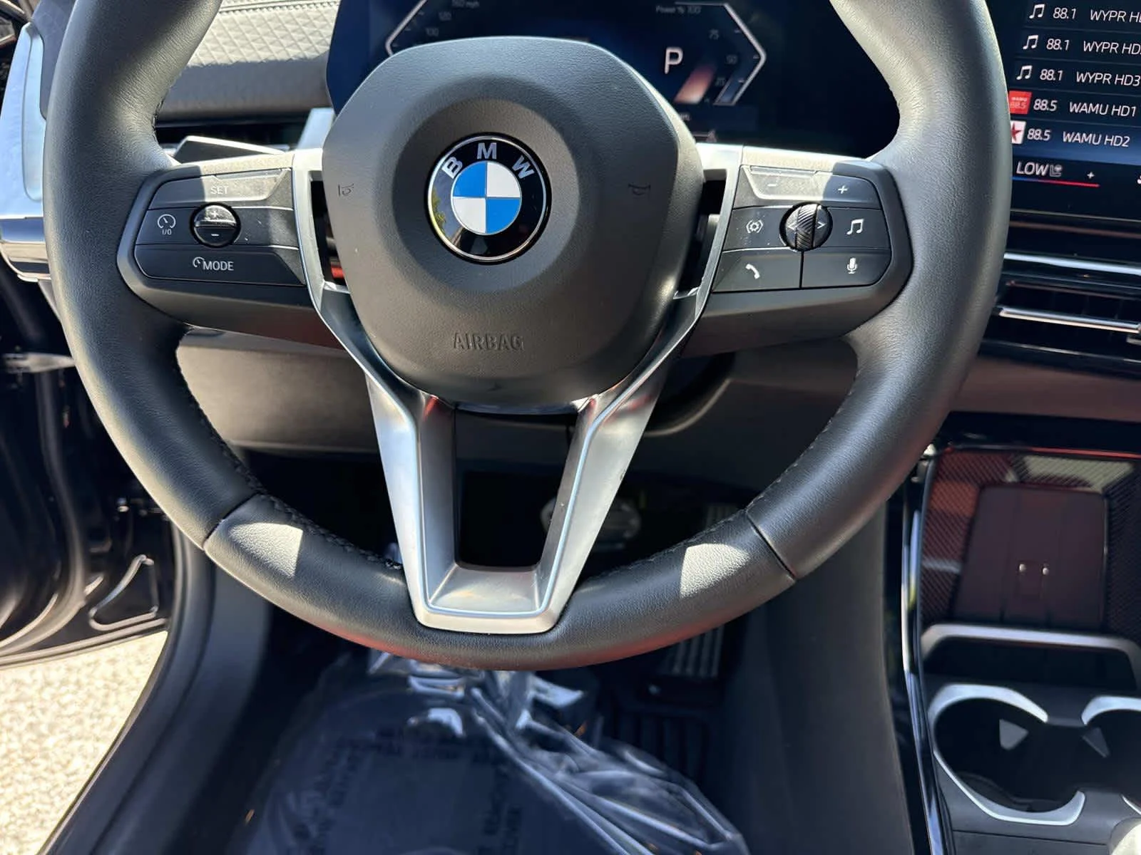 Used 2025 Black Sapphire Metallic BMW xDrive28i image 29