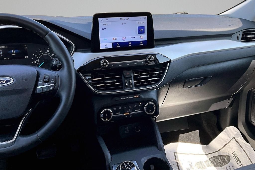 Used 2022 Gray Ford SE image 6