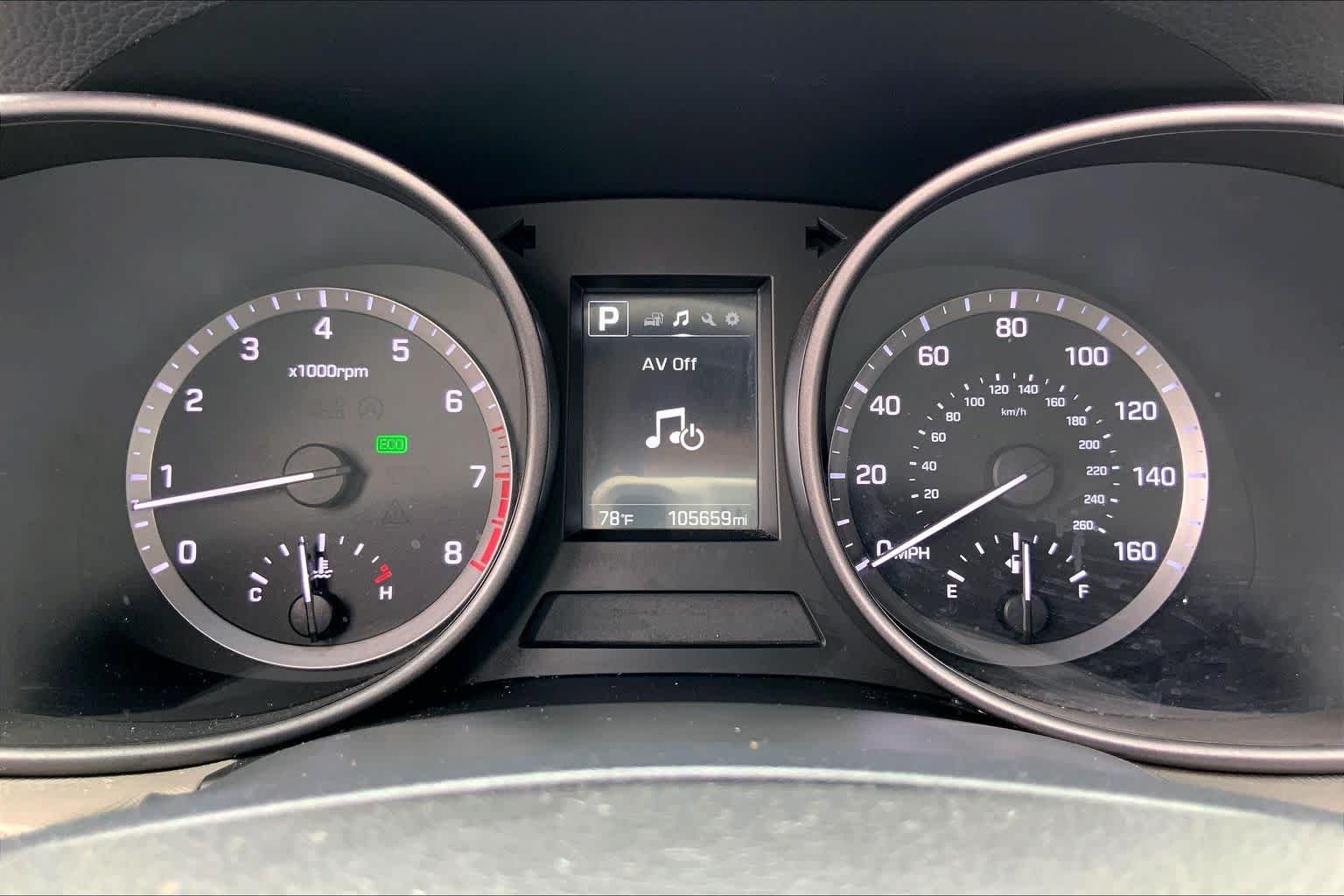 Used 2017 Frost White Pearl Hyundai 2.4L image 25