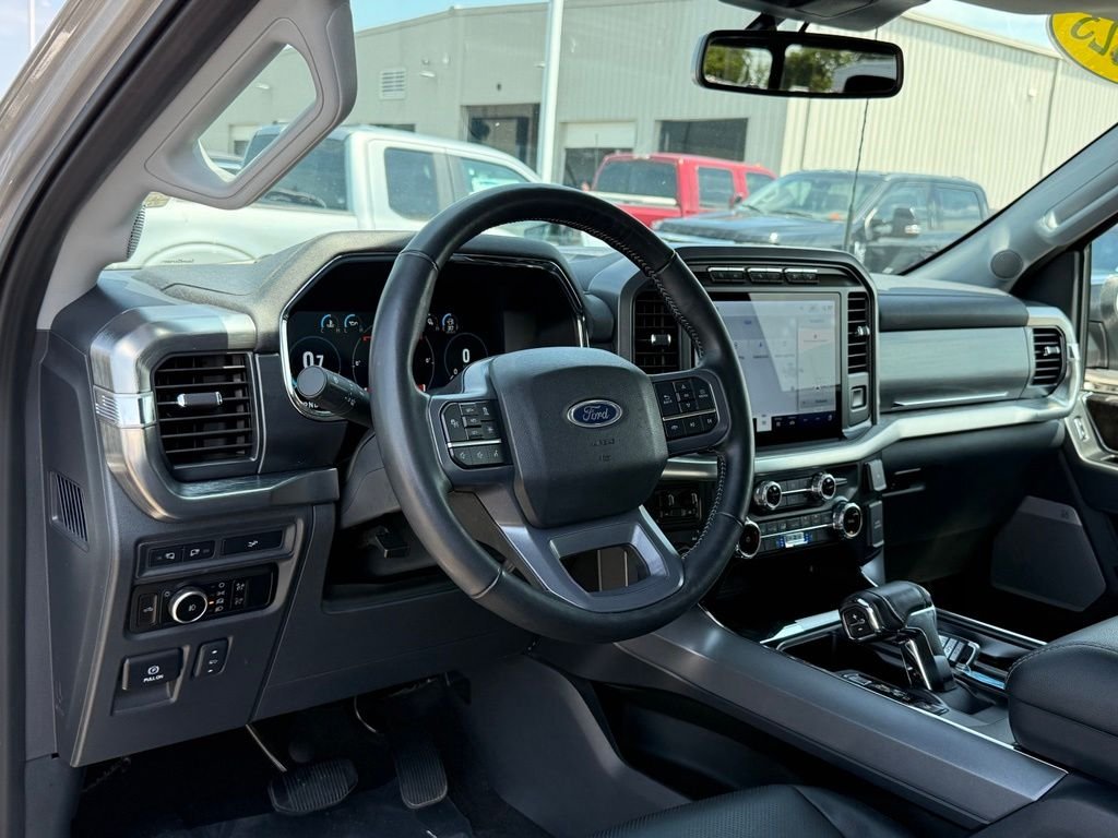 Certified Used 2023 Silver Metallic Ford Lariat image 3