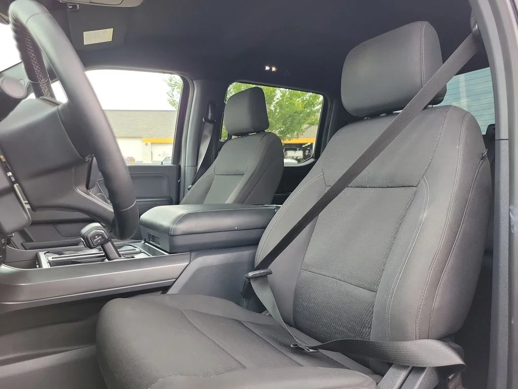 Used 2024 Black Ford XLT image 16