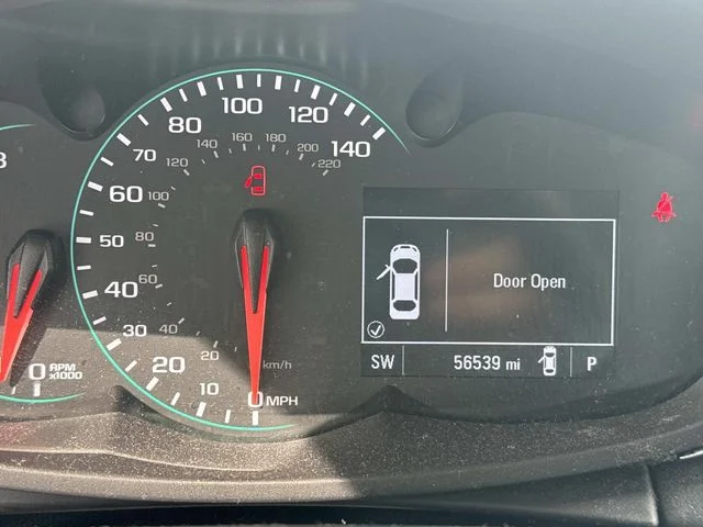 Used 2022 Summit White Chevrolet LT image 49