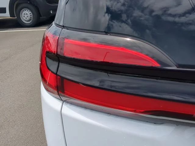 2026 Chrysler Pacifica Select - Photo 27