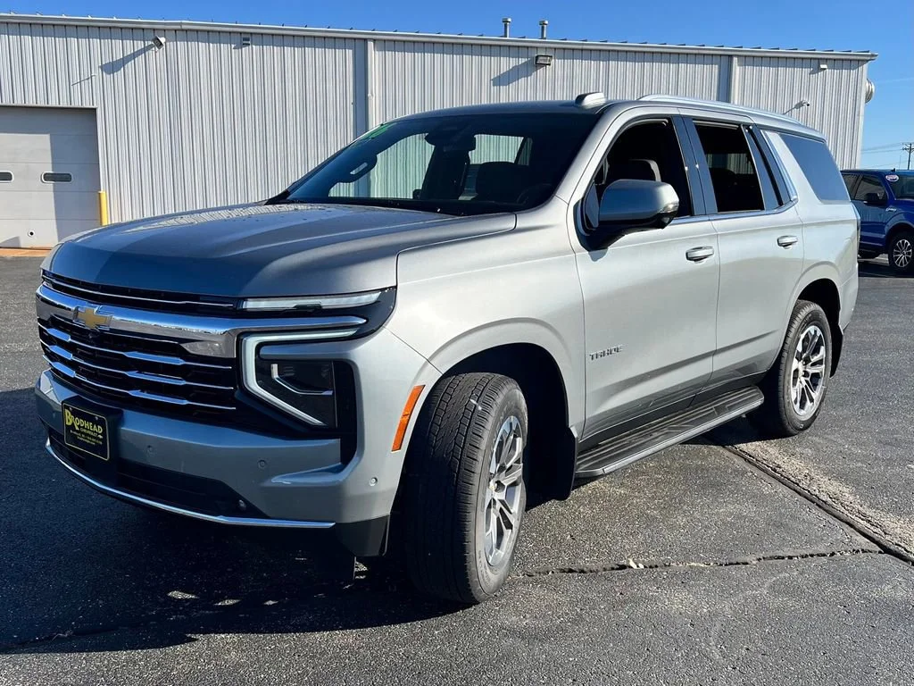 2026 Chevrolet Tahoe LT - Photo 6