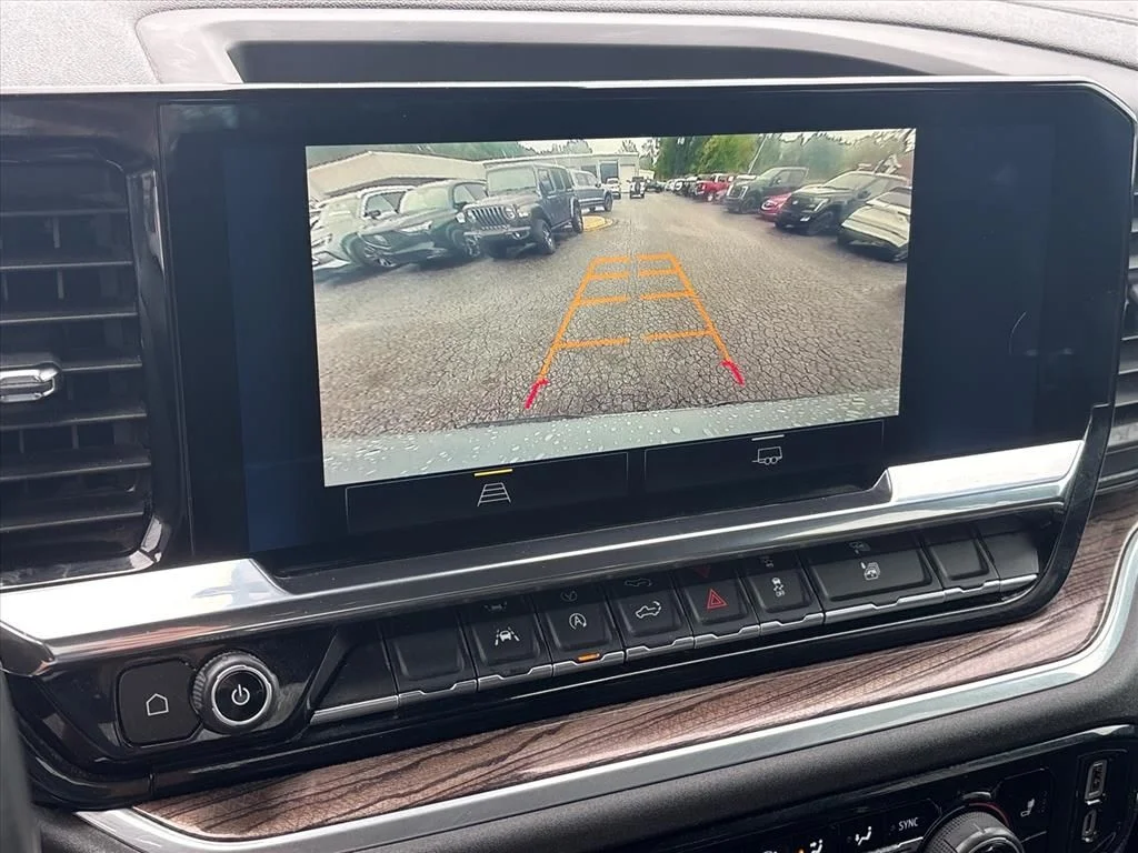 Used 2025 Gray Chevrolet RST image 32