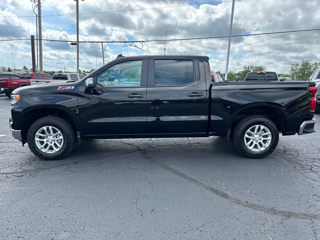 2026 Chevrolet Silverado 1500 LT - Photo 8