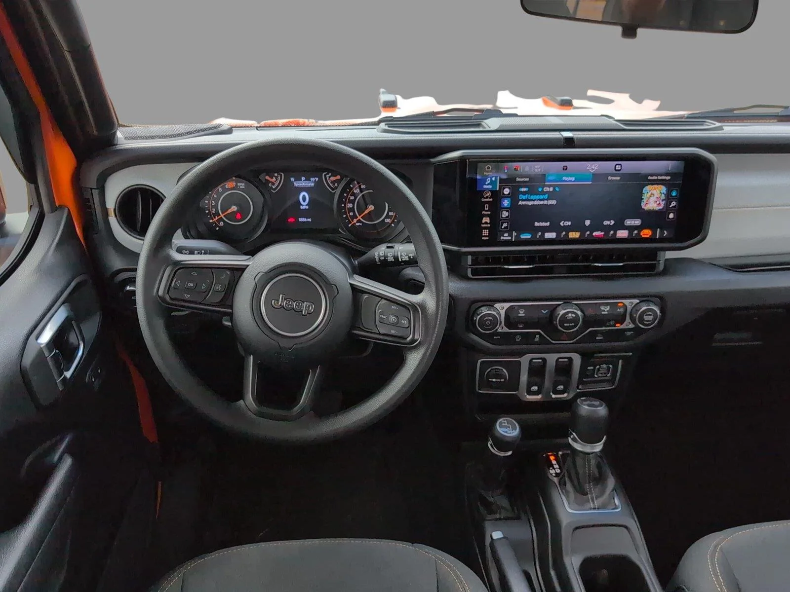 Used 2025 Joose Jeep Sport image 19