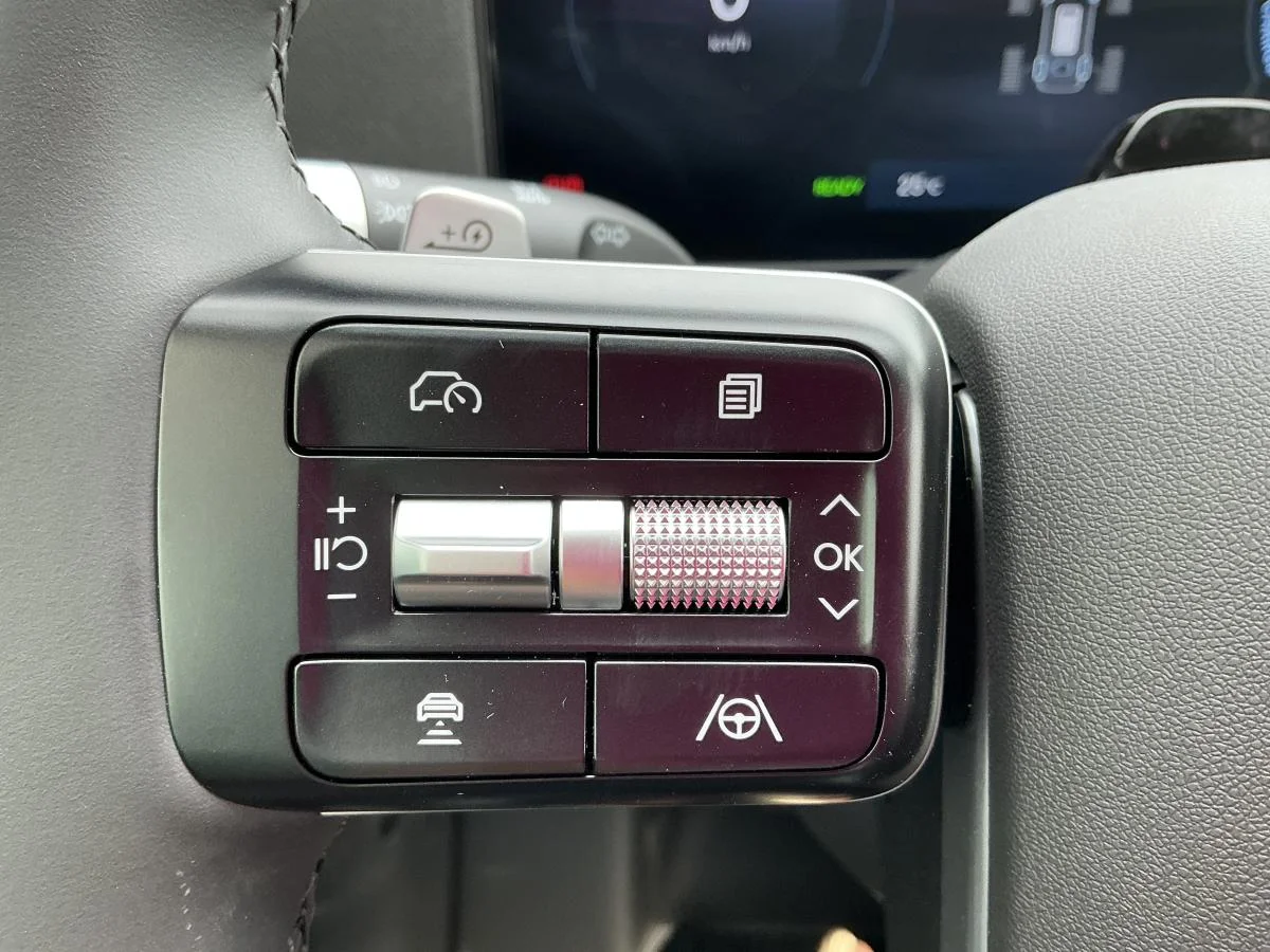 New 2026 White Hyundai Preferred image 20