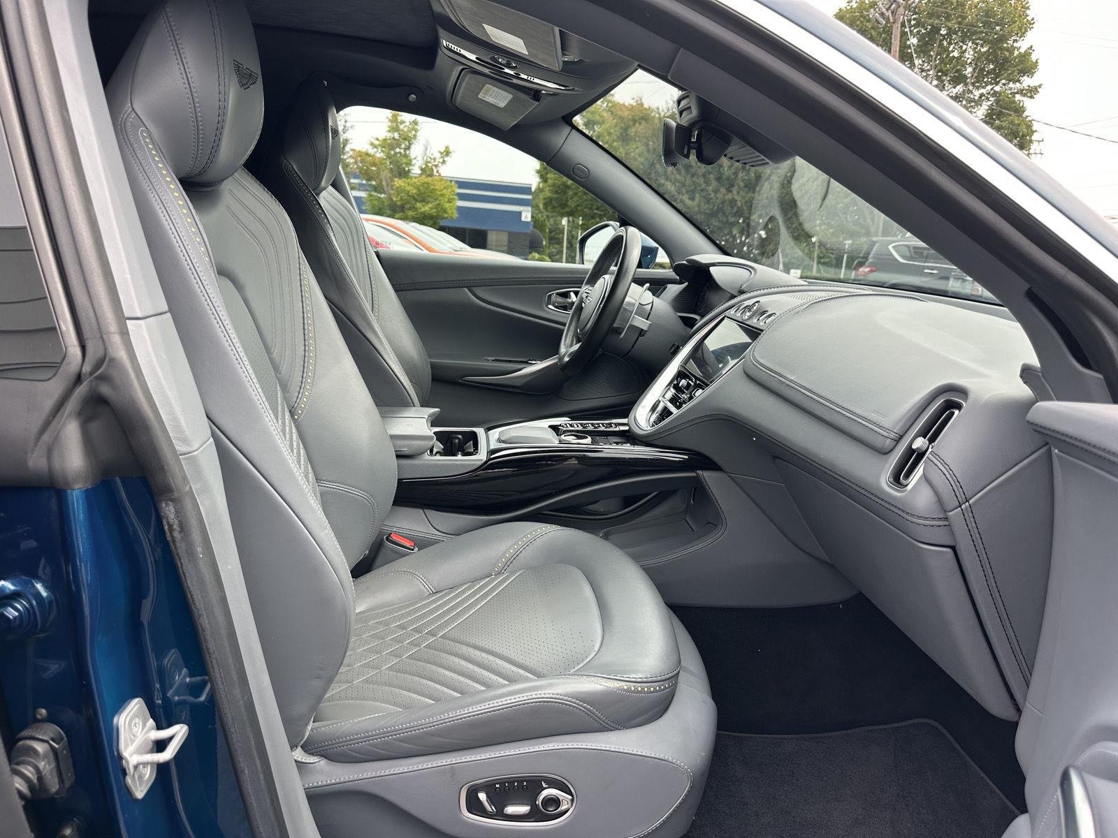 Used 2021 Ocellus Teal Aston Martin Base image 14