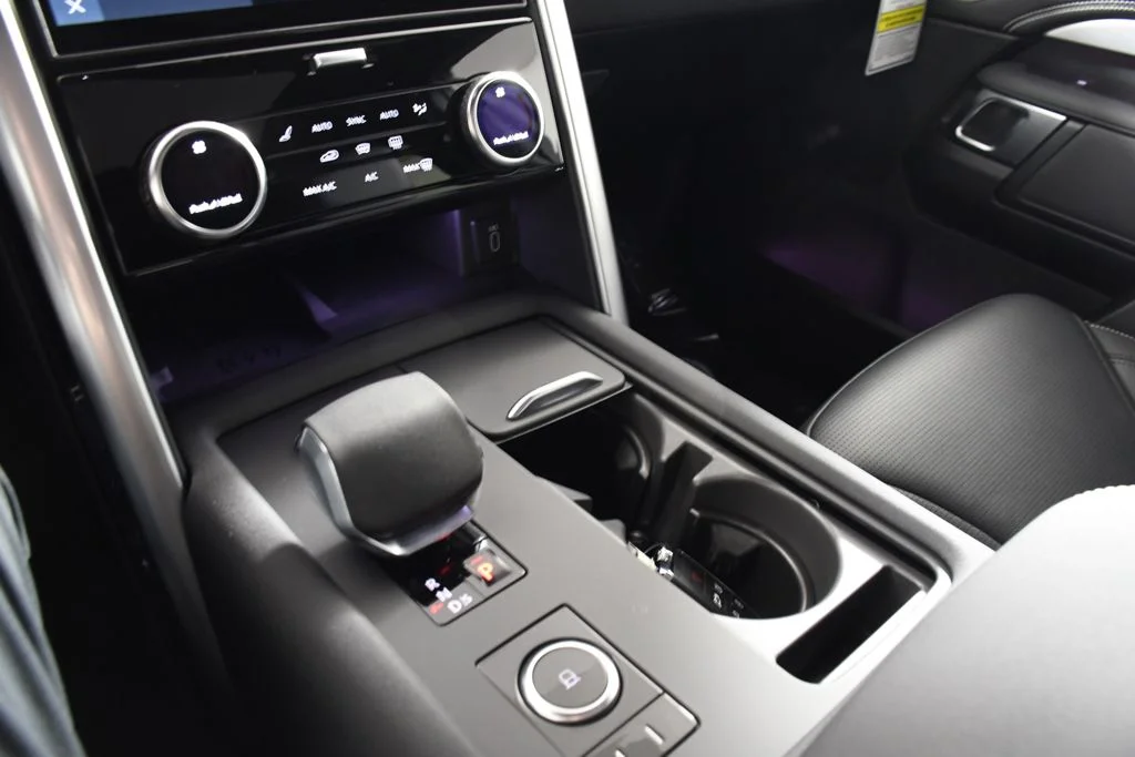 New 2026 Santorini Blk Land Rover Gemini Edition image 32