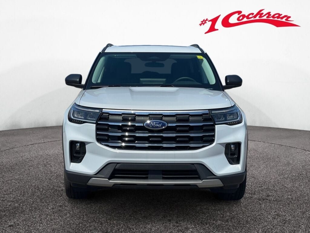 New 2026 Space White Metallic Ford Active w/200A Pkg image 2