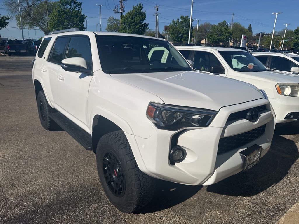 2018 Toyota 4Runner SR5 Premium 4x4 V6's photo