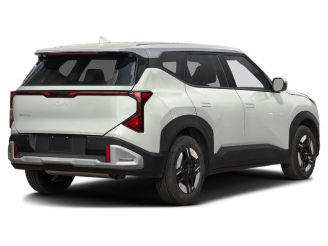 New 2027 Ivory Silver Kia LX image 2