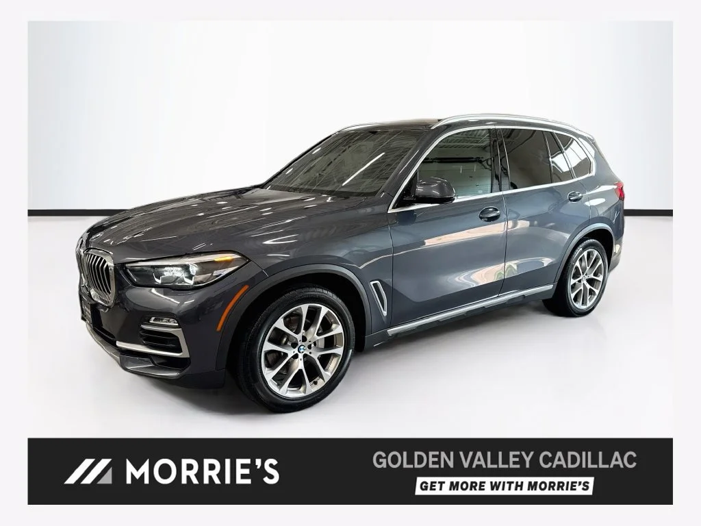 Used 2021  BMW xDrive40i image 1