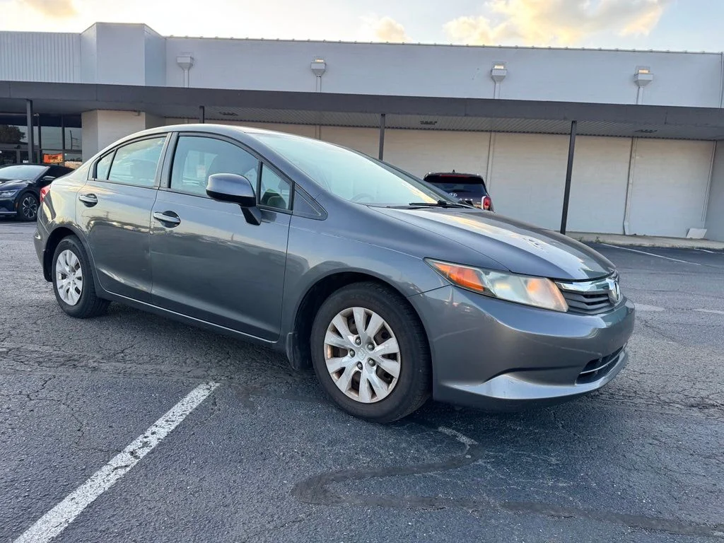 Used 2012  Honda LX image 7