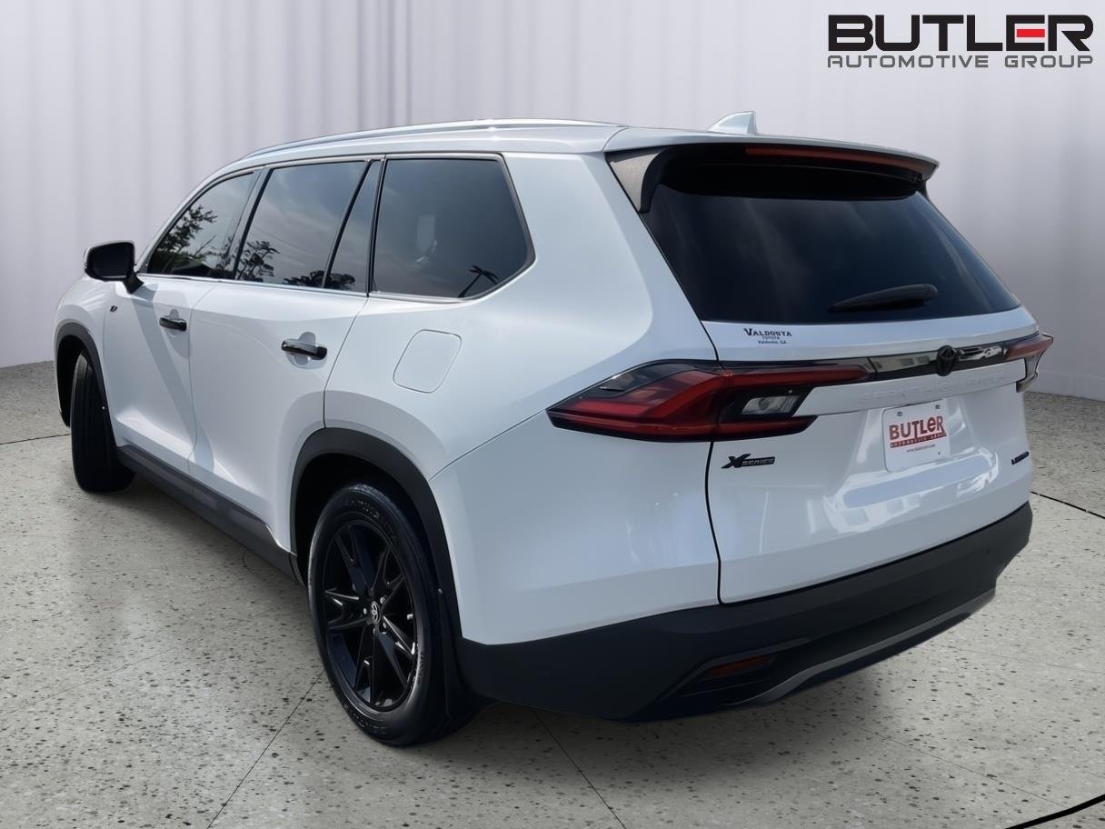 Used 2025 White (Wind Chill Pearl) Toyota Limited image 3