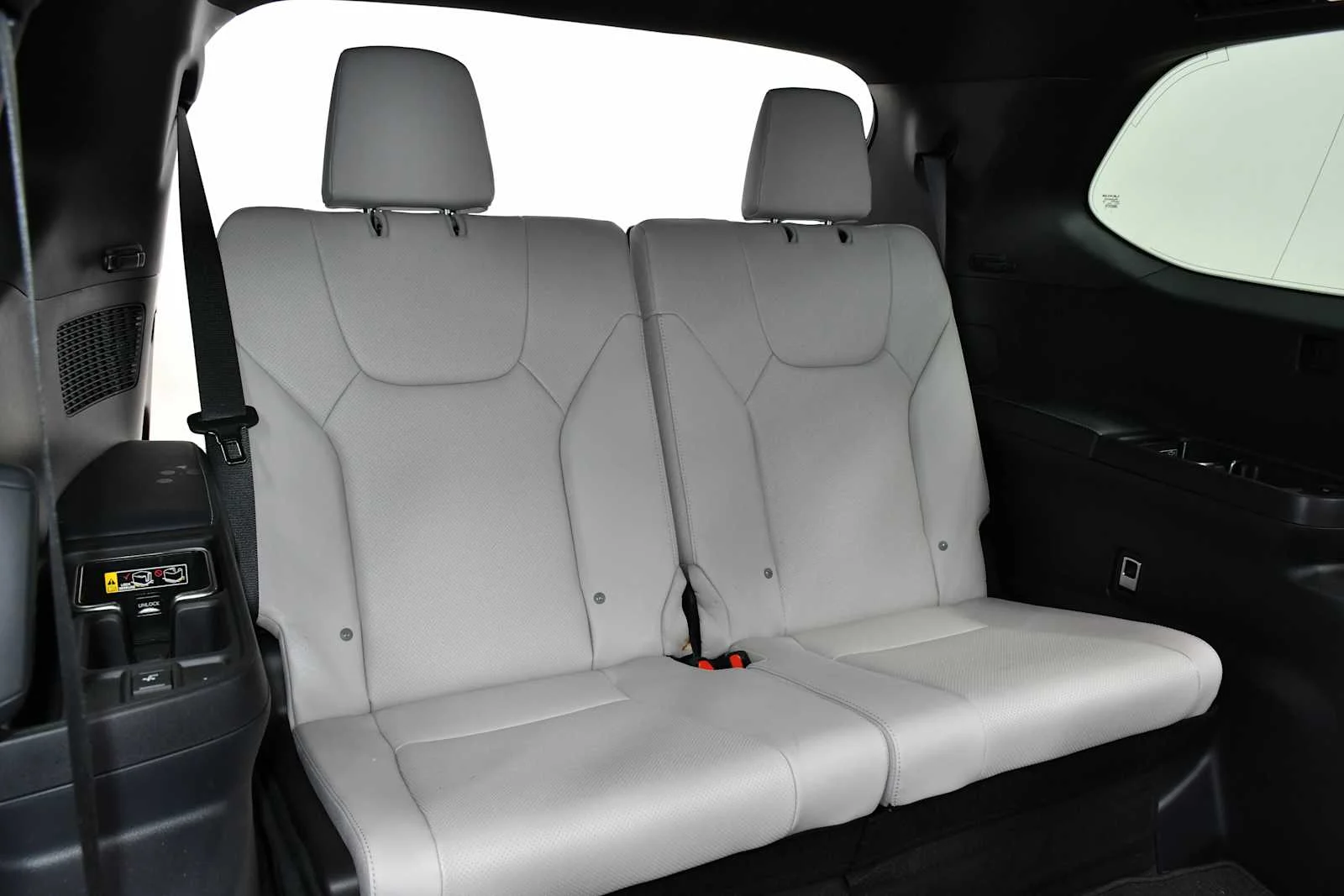 Certified Used 2026 CELESTIAL SILVER Lexus Premium image 25