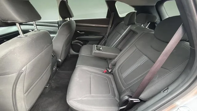 Used 2024 Silver Hyundai SEL image 19