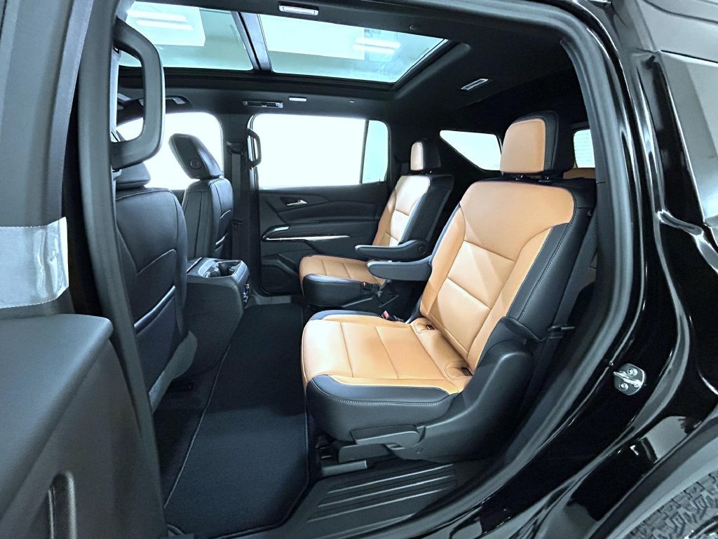 2027 Chevrolet Traverse Z71 - Photo 19