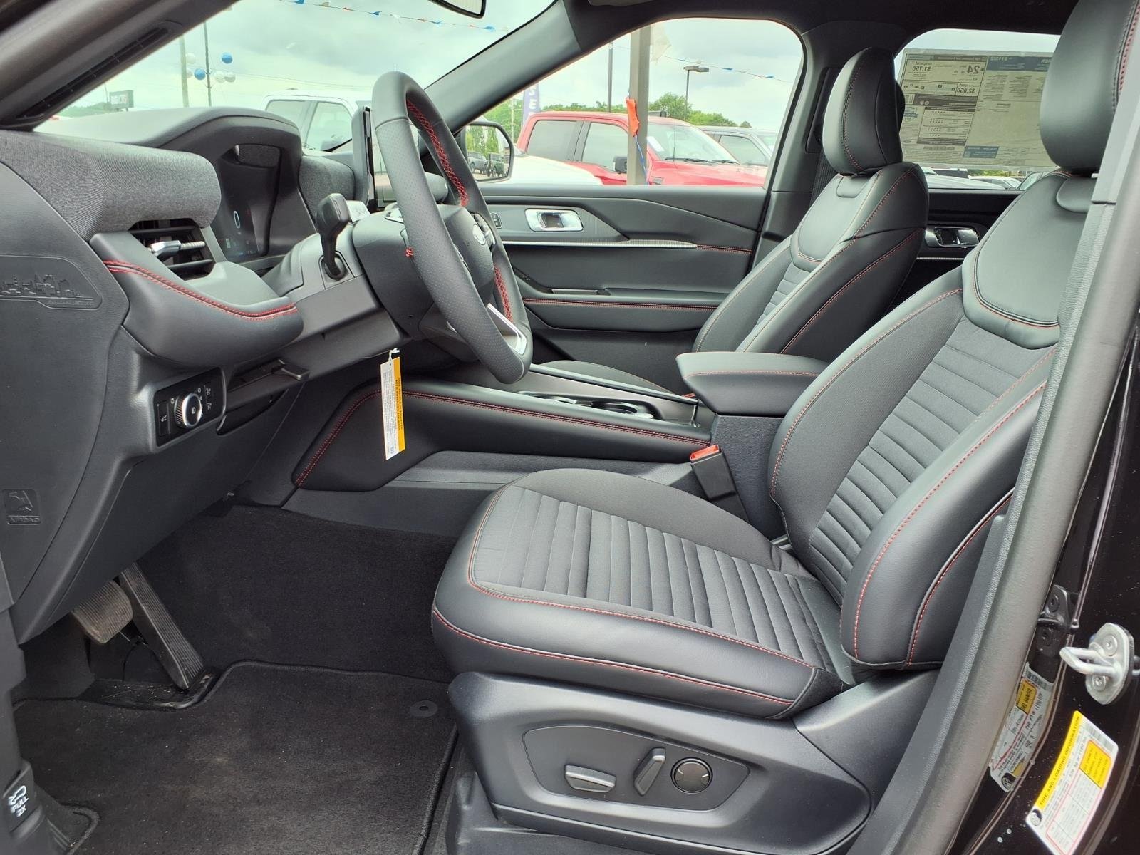 New 2026 Agate Black Metallic Ford ST-Line image 19
