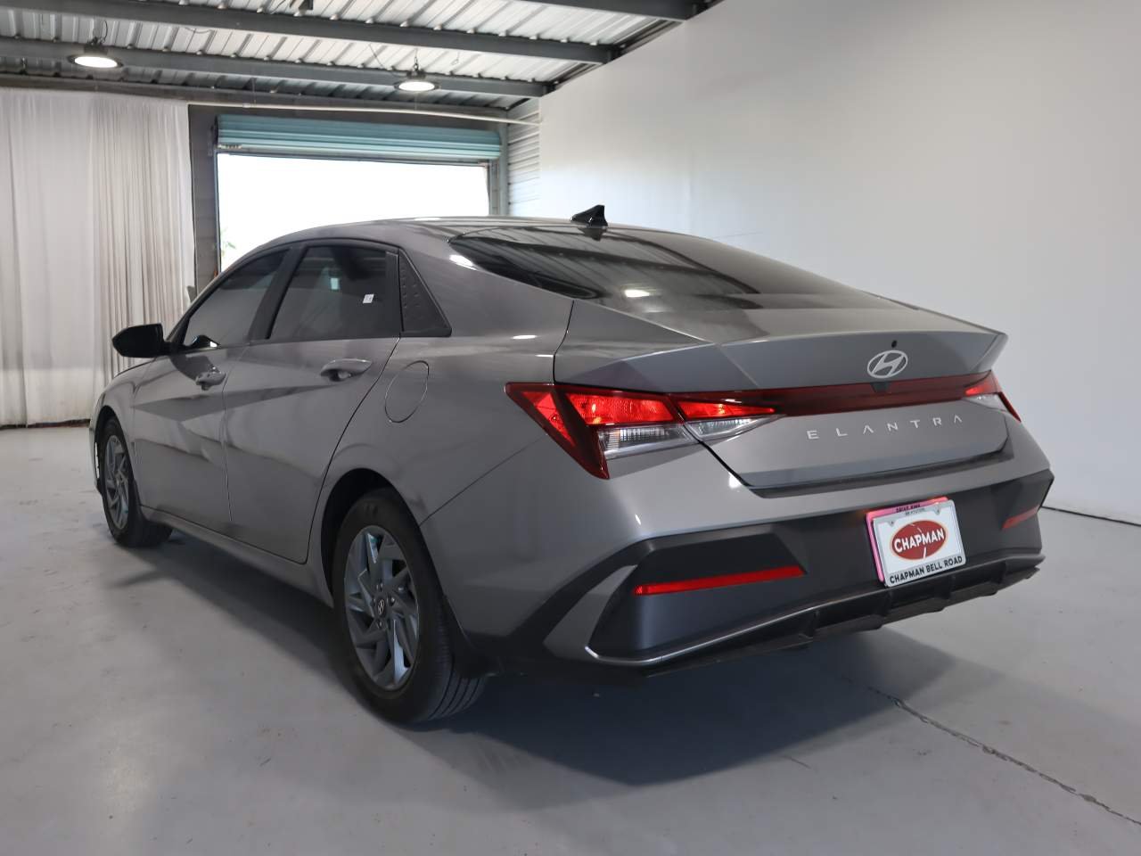 Used 2024 Ecotronic Gray Pearl Hyundai SEL image 6