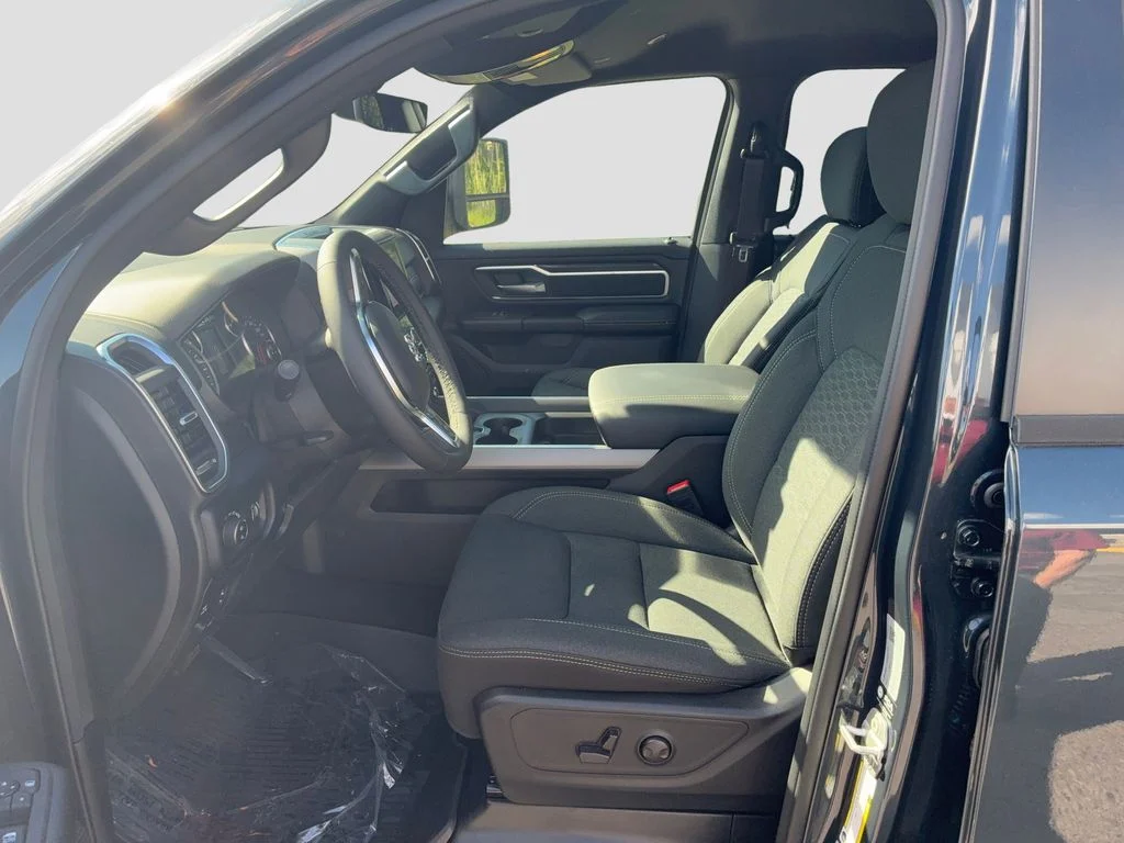 2026 RAM 1500 Big Horn/Lone Star - Photo 9