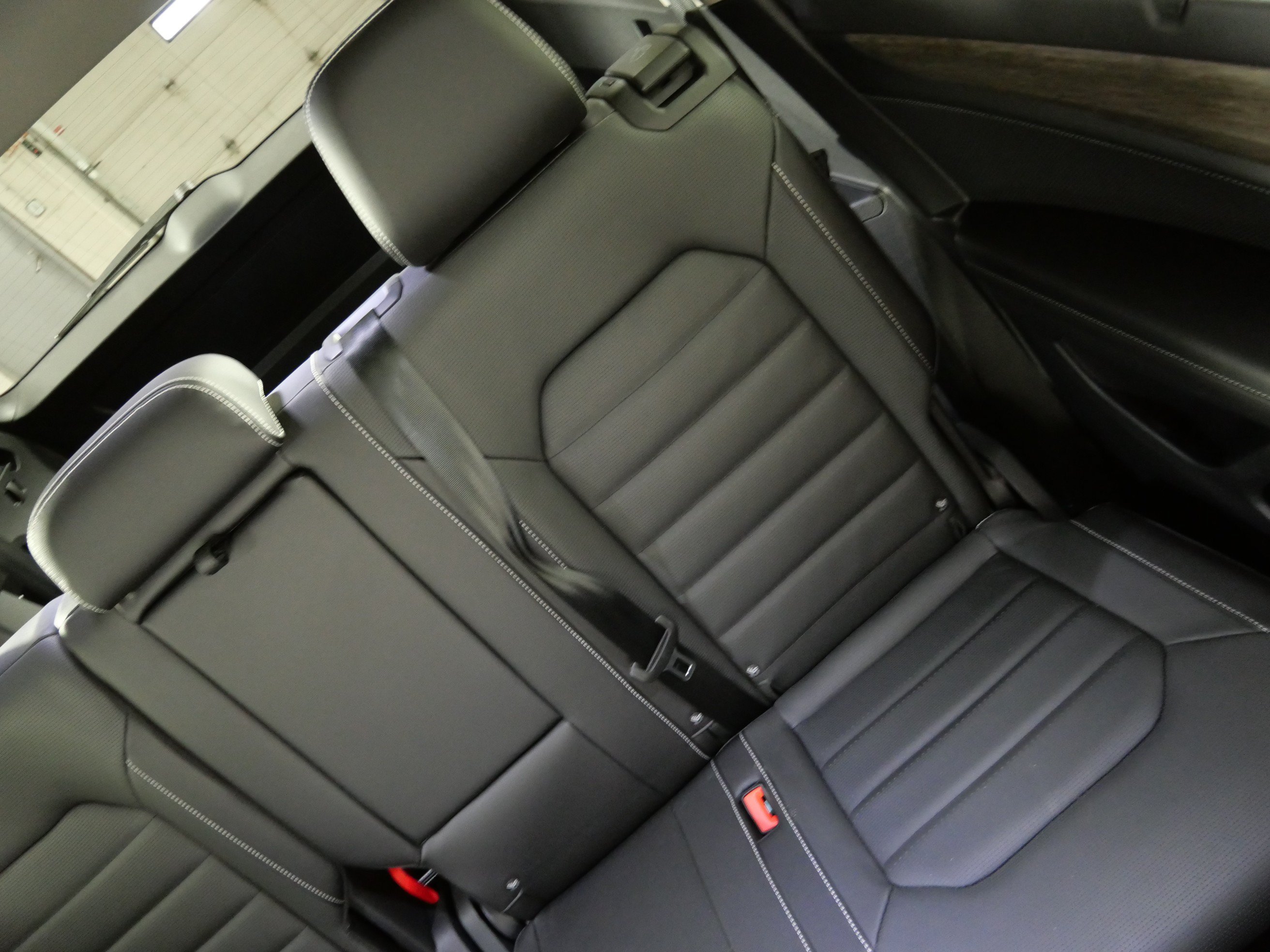 Used 2026  Volkswagen 2.0T SEL image 14