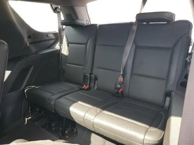 Used 2021 WHITE FROST TRICOAT GMC Denali image 28