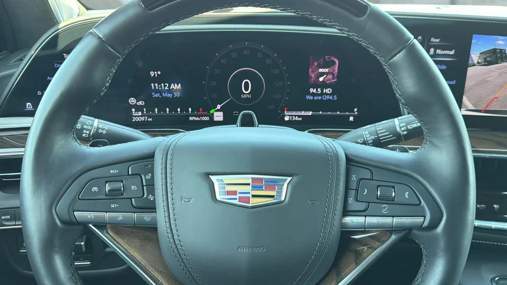 Used 2024 White Cadillac Sport Platinum image 9