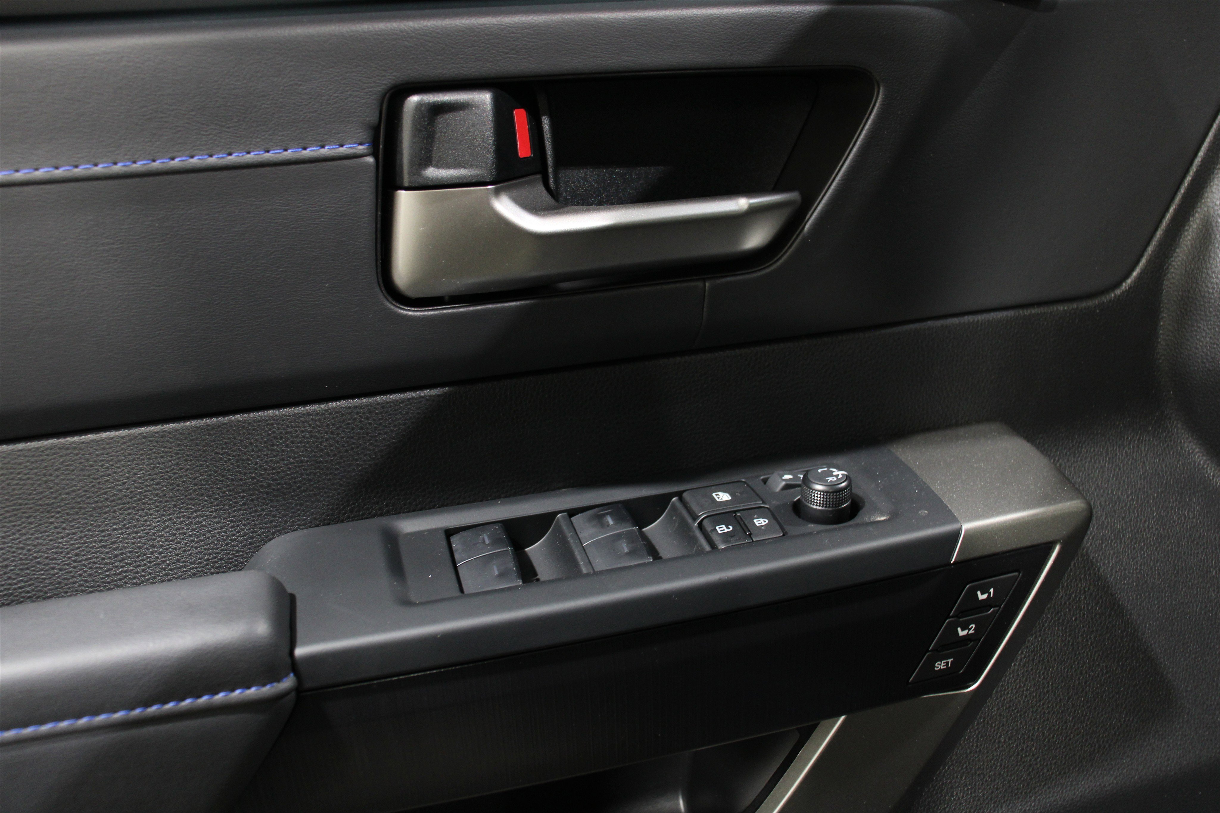 2026 Toyota Tundra Platinum - Photo 6