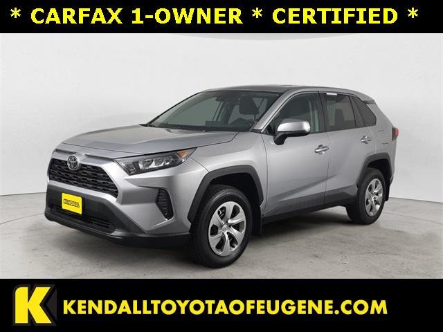 2022 Toyota RAV4 LE AWD's photo