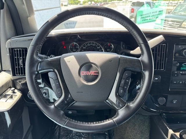 Used 2020 Summit White GMC Explorer Limited SE image 26