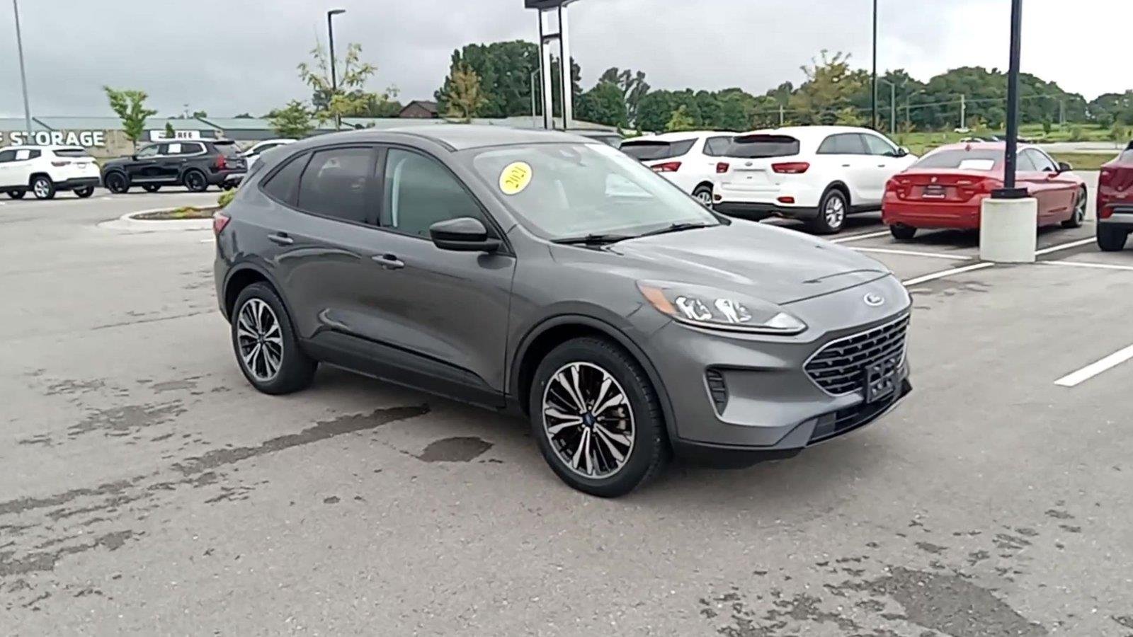 Used 2021 Ford Escape SE with VIN 1FMCU9G61MUB23316 for sale in Kansas City