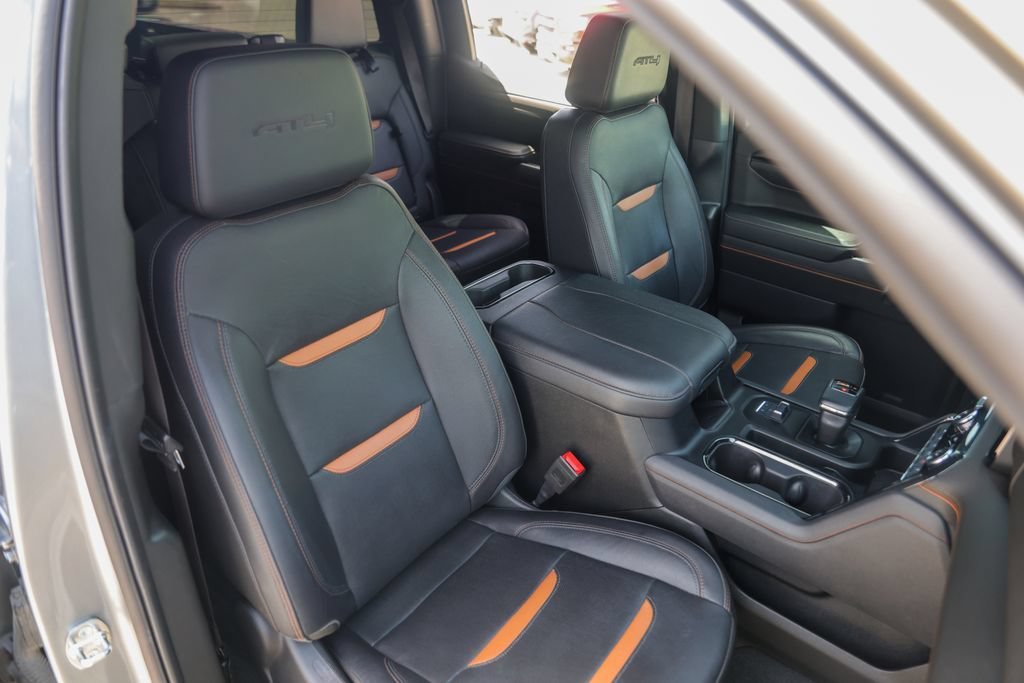 Used 2024 Sterling Metallic GMC AT4 image 32