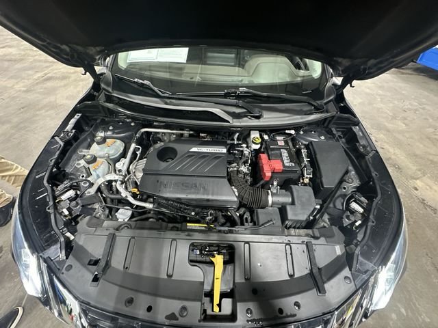 Used 2023 Gray Nissan S image 22