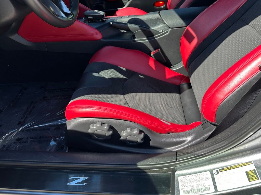 Used 2025 Gray Nissan Performance image 21