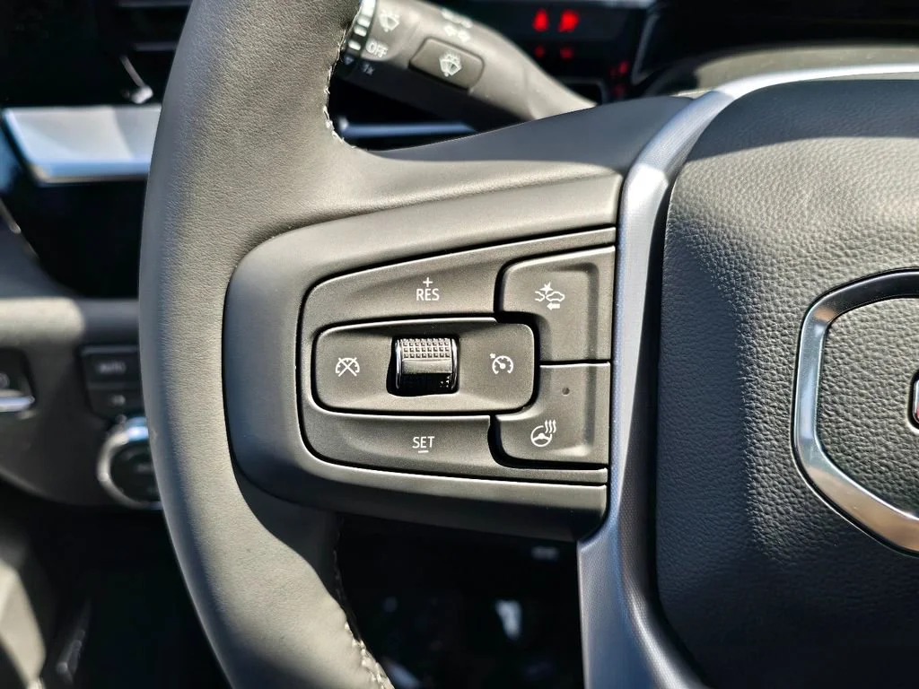 2026 GMC Sierra 3500HD SLT - Photo 20