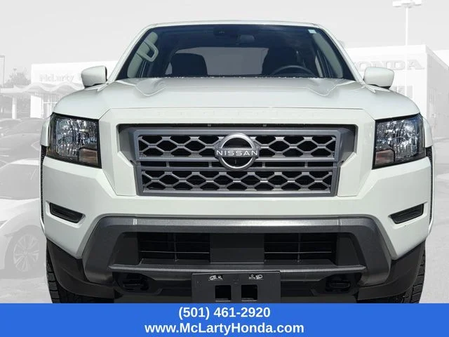 Used 2023 Glacier White Nissan SV image 8