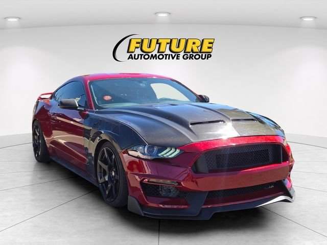 Used 2018 Red Ford GT image 1