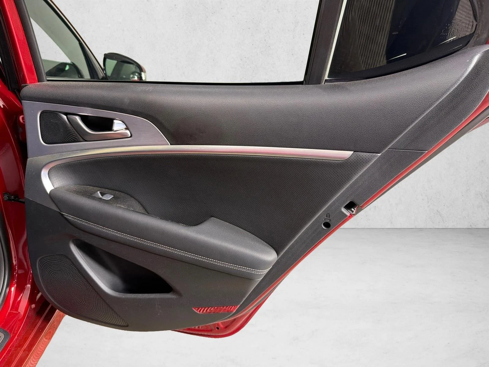 Used 2020 Black Genesis 3.3T image 18