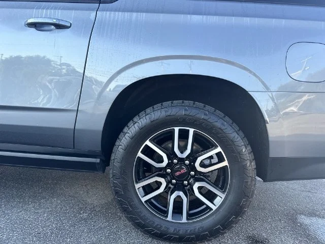 Used 2022 Gray GMC AT4 image 10