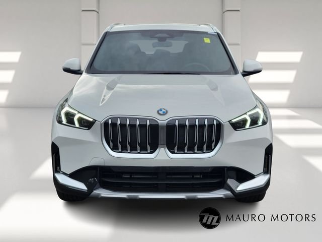 2026 BMW X1 28i - Photo 8