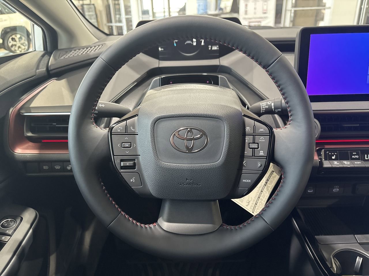2026 Toyota Prius Plug-in Hybrid XSE - Photo 14