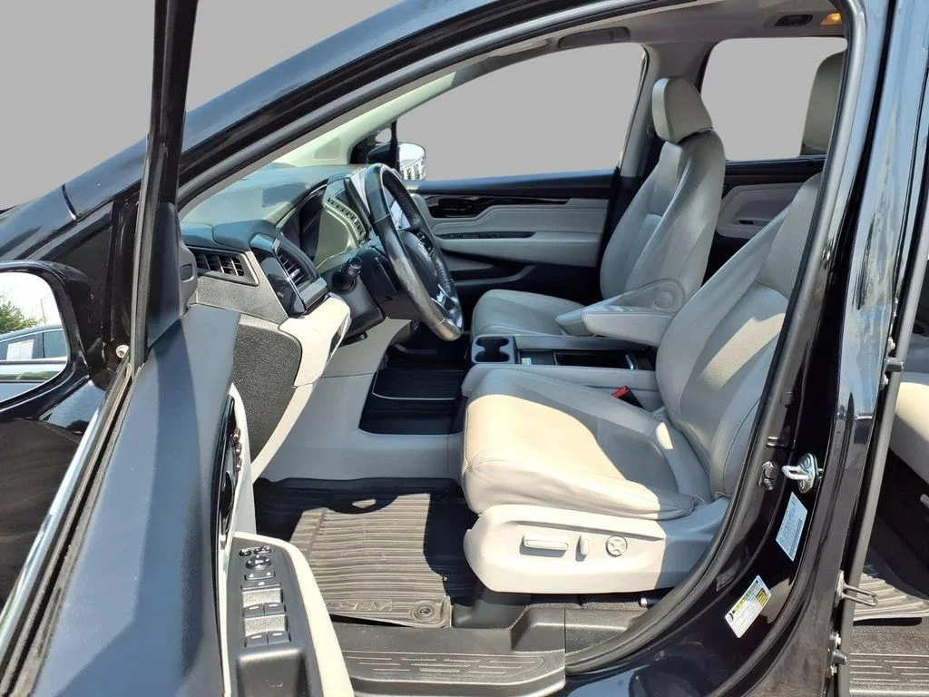 Certified Used 2019  Honda Elite image 19