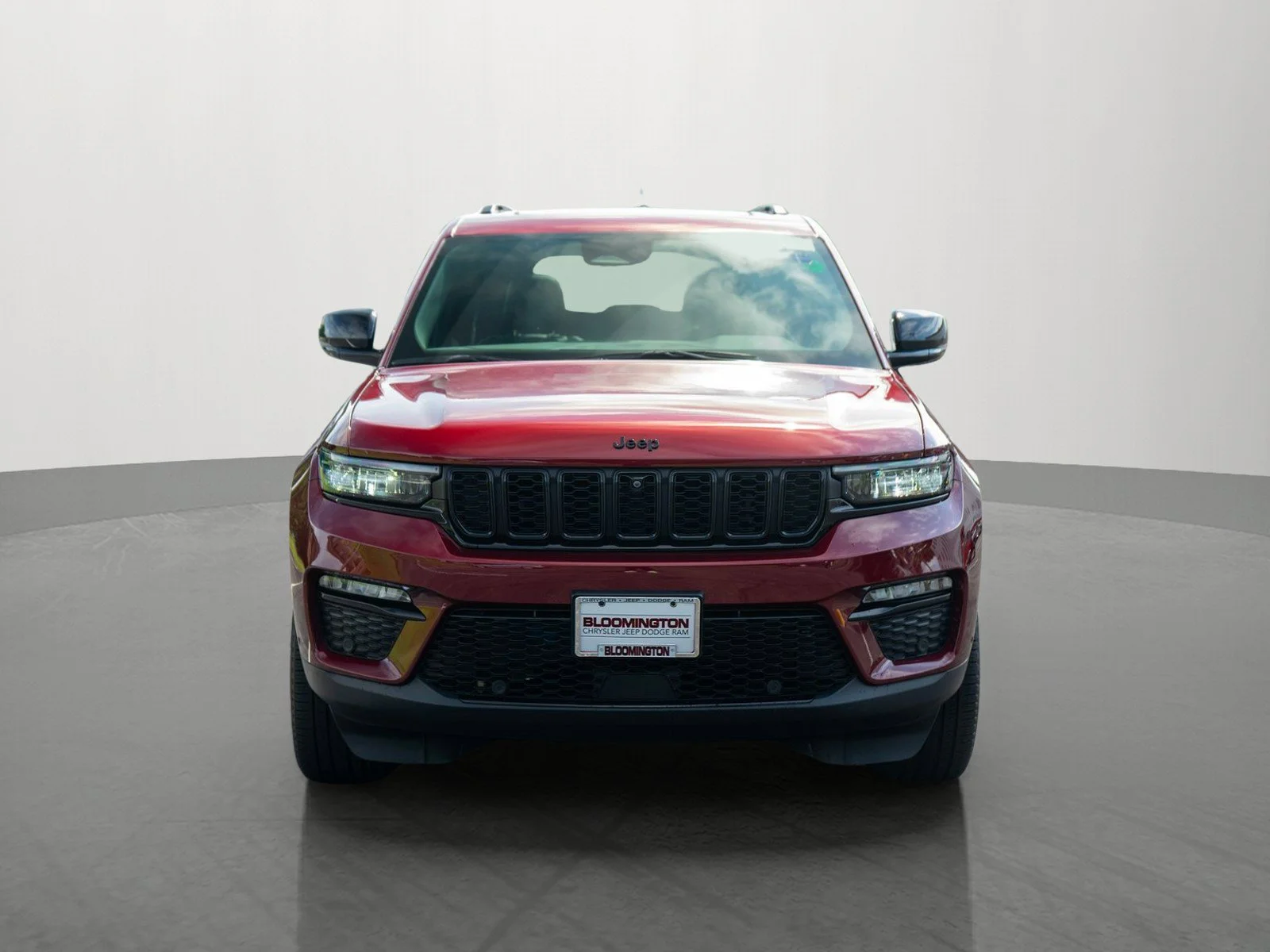 Used 2024 Jeep Grand Cherokee Limited with VIN 1C4RJHBG2RC131908 for sale in Minneapolis, Minnesota