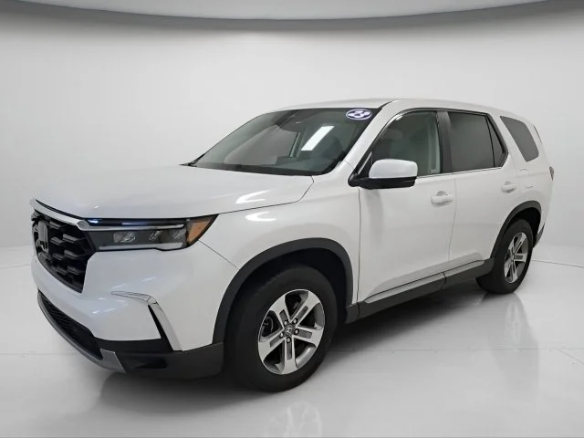 Used 2023 Platinum White Pearl Honda EX-L 8 Passenger image 6