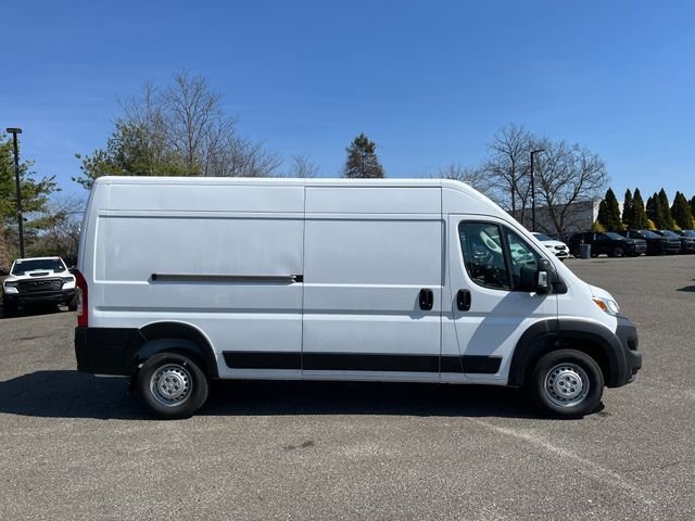 New 2026 Bright White Clearcoat RAM High Roof image 4