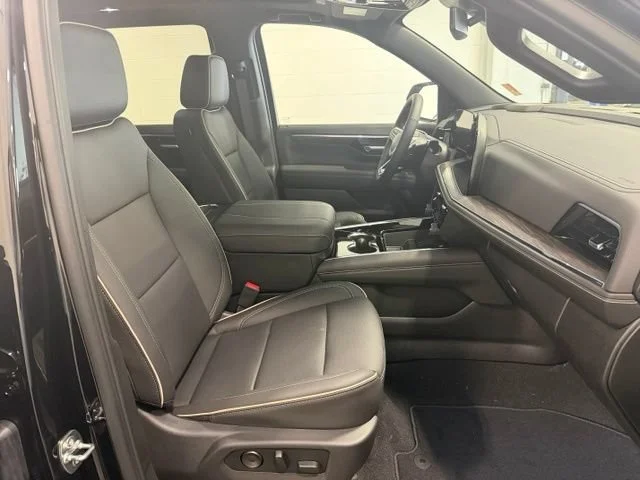 2026 Chevrolet Tahoe Premier - Photo 28